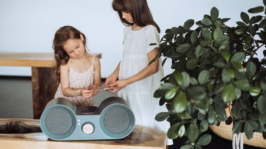 Kids room • Decors • Music players