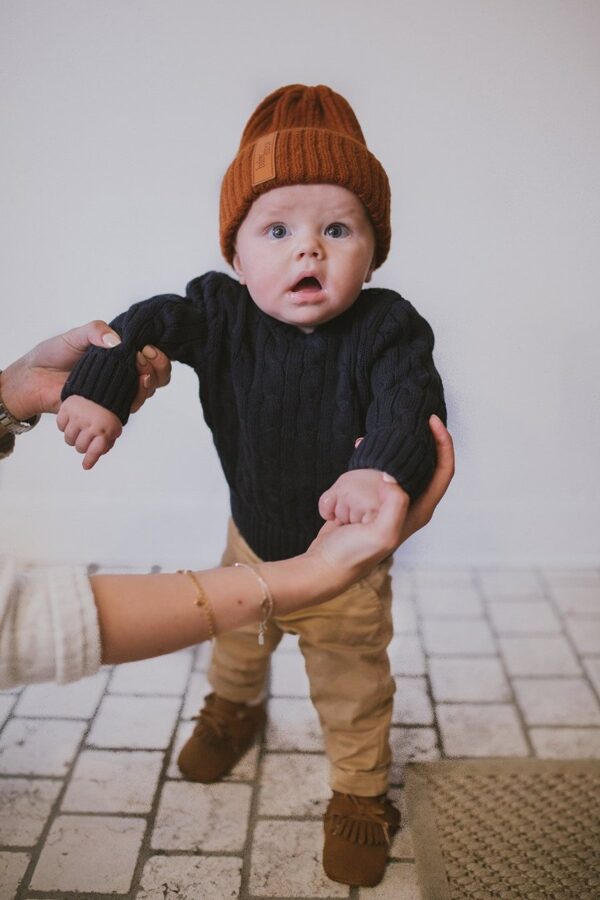 Baby Mocs - Beanie cepure tumši brūna