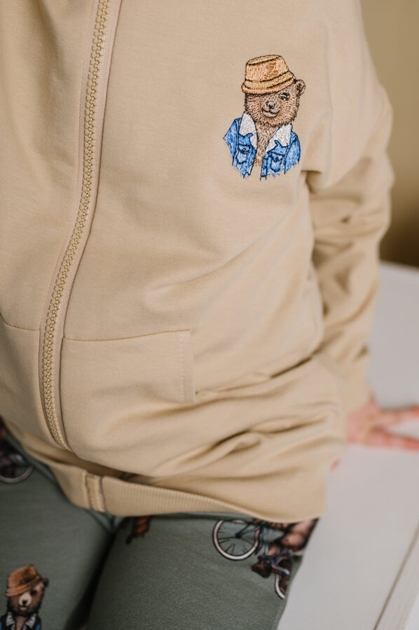 Jacket with zipper - Sand with bear embroidery 
