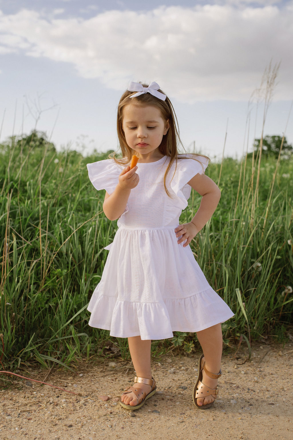 WUF KIDS White Linen Dress with Bow - Elegant Summer Dress for Girls WUF KIDS White Linen Dress with Bow - Elegant Summer Dress for Girls