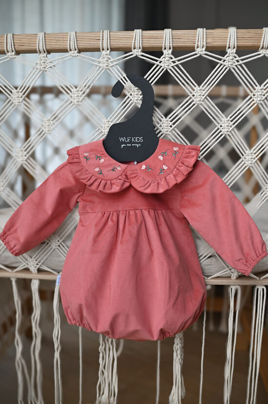 Fine Velvet Romper with Embroidered Collar - Pink