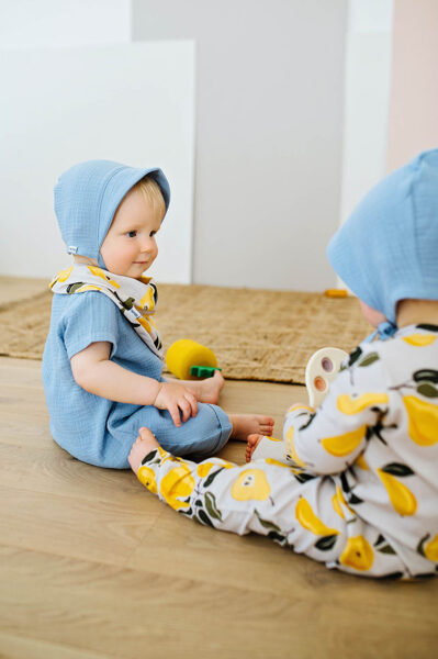 Muslin hat with cap - Sky blue