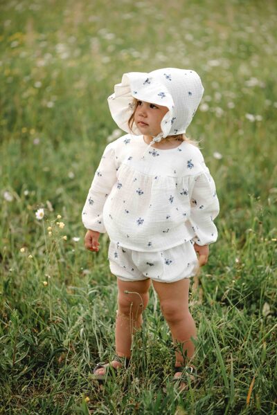 Muslin bonnet with ruffle - Porcelain 