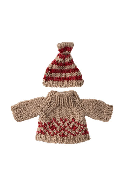 Knitted sweater and hat, Mum mouse