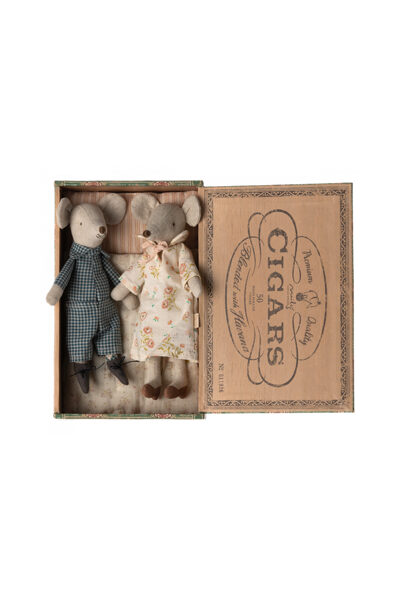 Grandma and Grandpa mice in cigarbox - Maileg