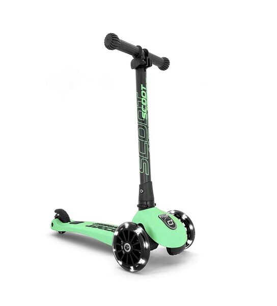Scoot & Ride Highwaykick 3 LED – KIWI
